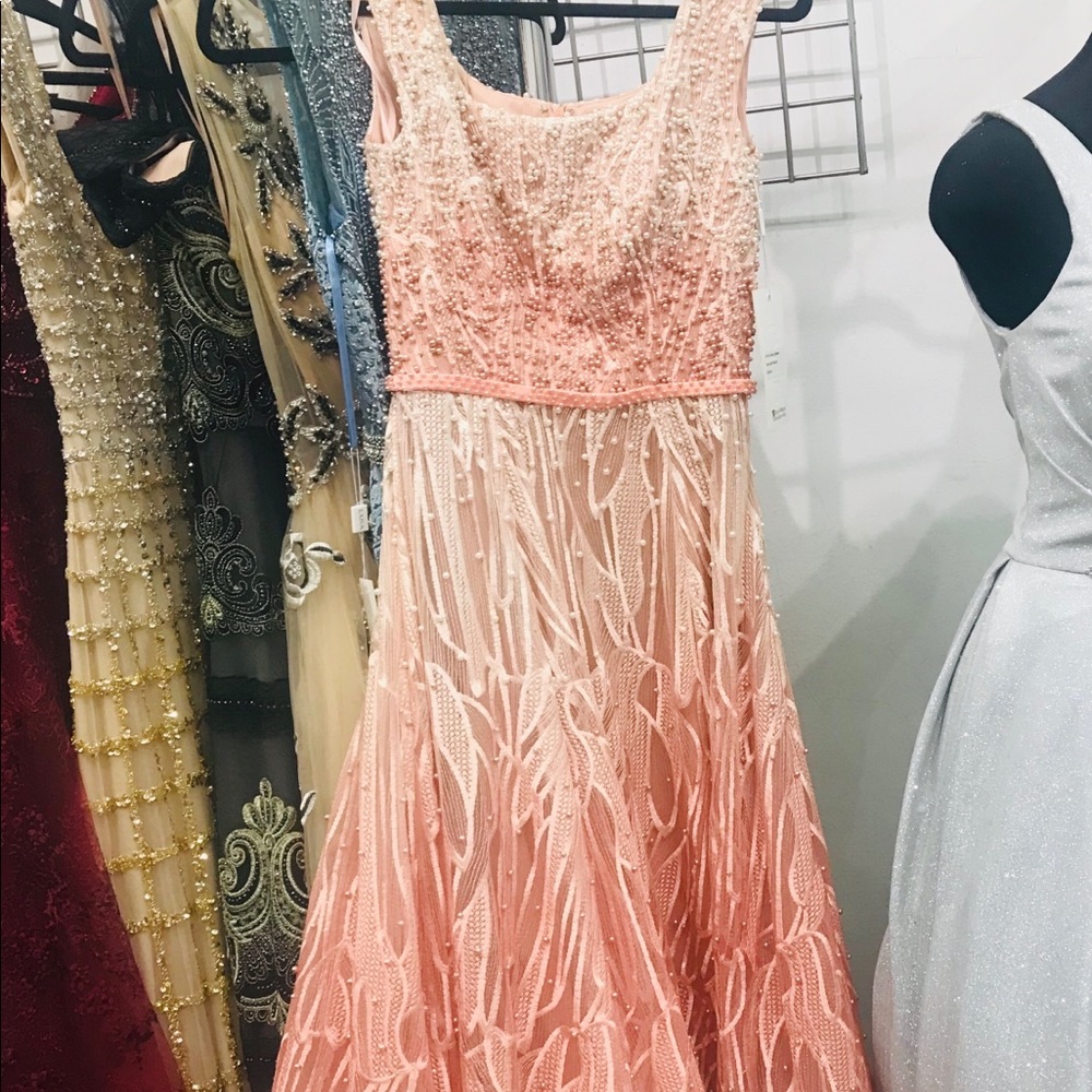 Beautiful gown evening dress in peach blush size 8